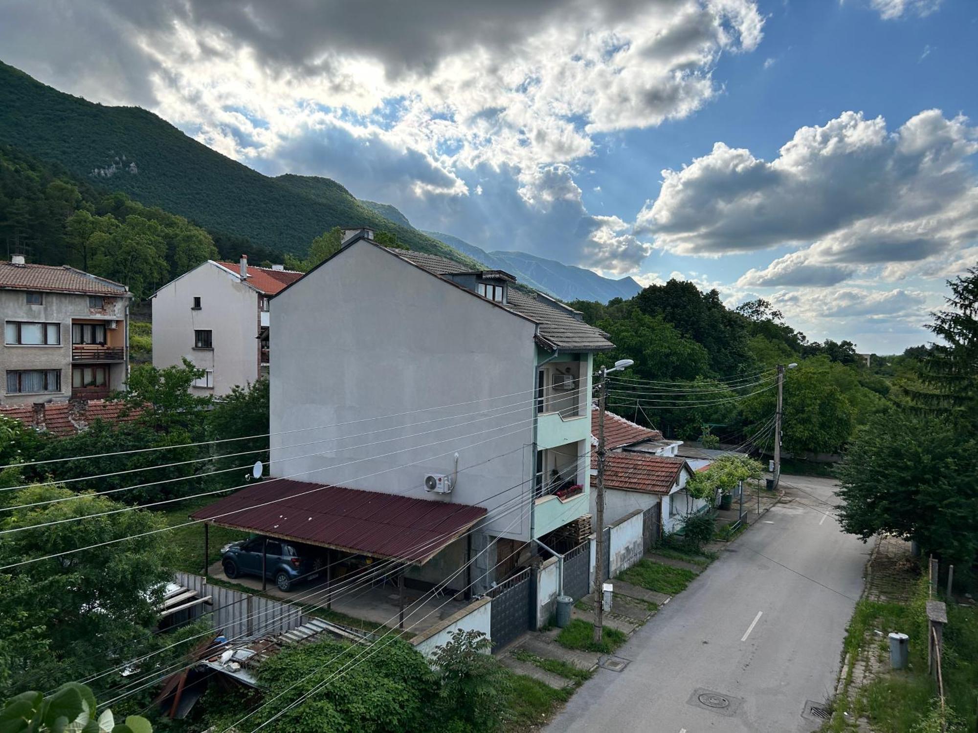 Apart House Ana Апартамент За Гости Ана Vratsa Eksteriør bilde